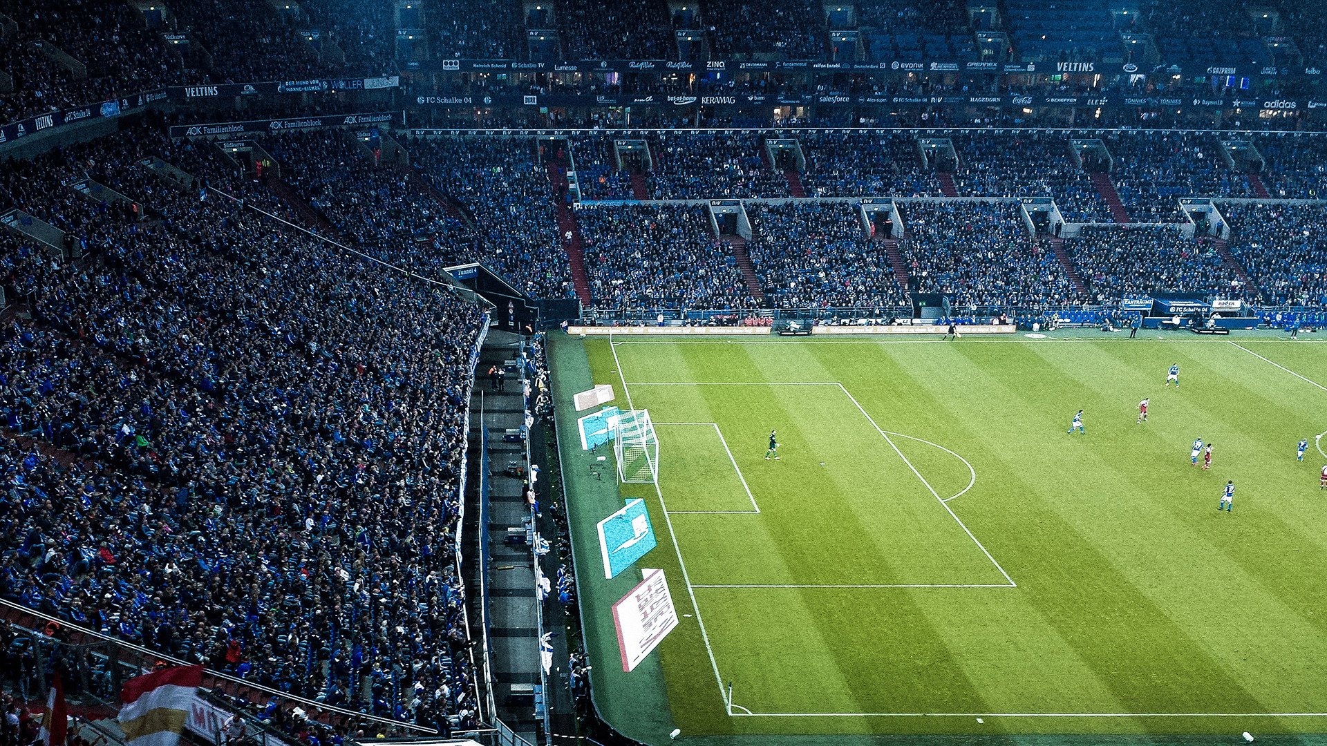 爱游戏下载-国家队热身赛大胜，年轻锋线成最大惊喜，国家队热身赛赛程